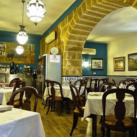 Hostal El Caballo Blanco Osuna Zewnętrze zdjęcie