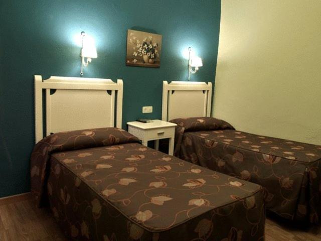 Hostal El Caballo Blanco Osuna Zewnętrze zdjęcie